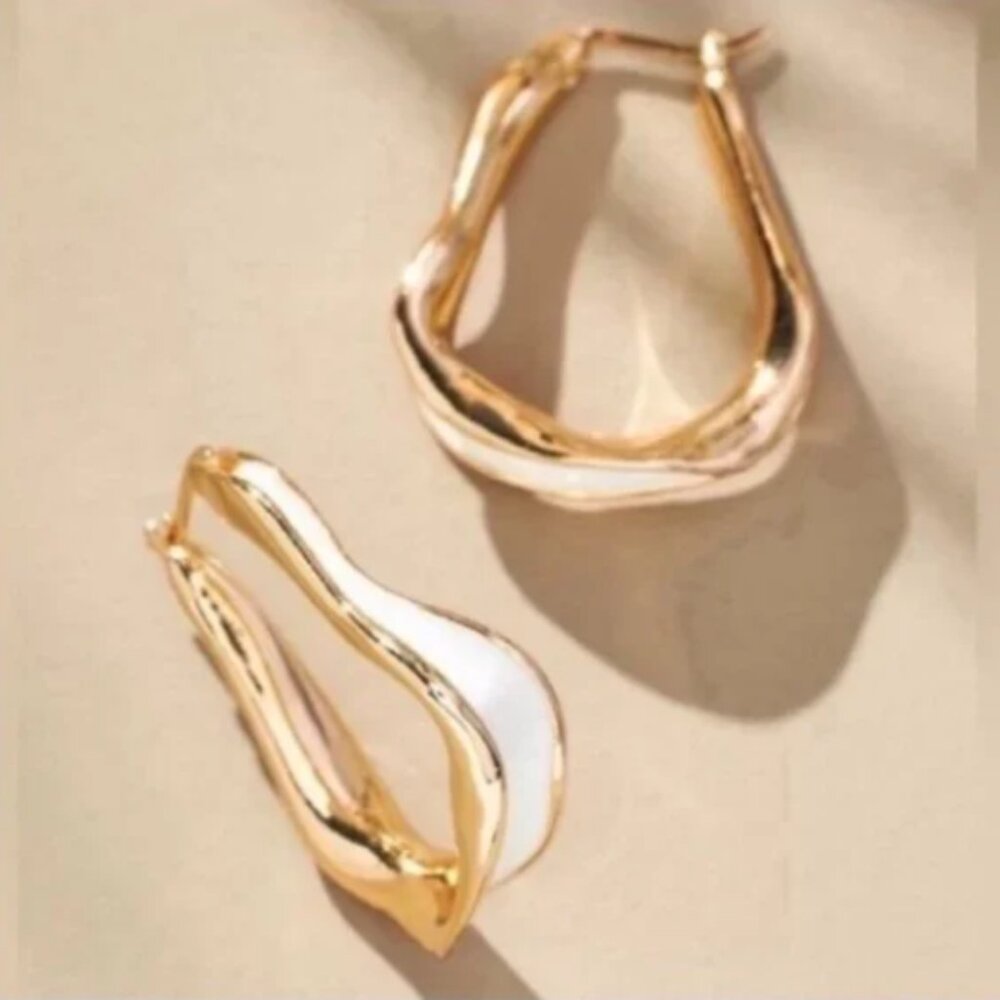New! Anthropologie Gold Hoop Earrings (1050) NWOT